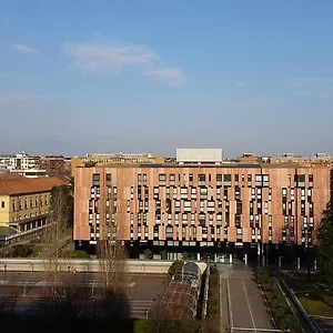 دريمز ريزيدنسا جامبارا 2*, ميلان إيطاليا